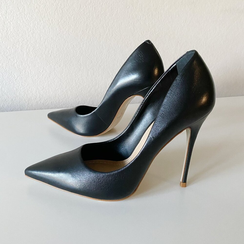 NEW Massimo Matteo Pointy Toe Black Pumps Heels Leather Women's Size 7M